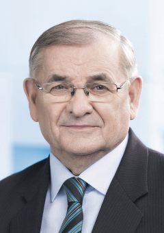 LEZSÁK SÁNDOR