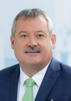 V.NÉMETH ZSOLT