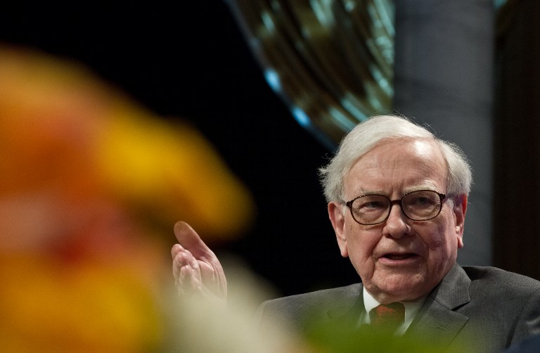 Egy vacsora Warren Buffett-tel egymilliárdért, valaki?