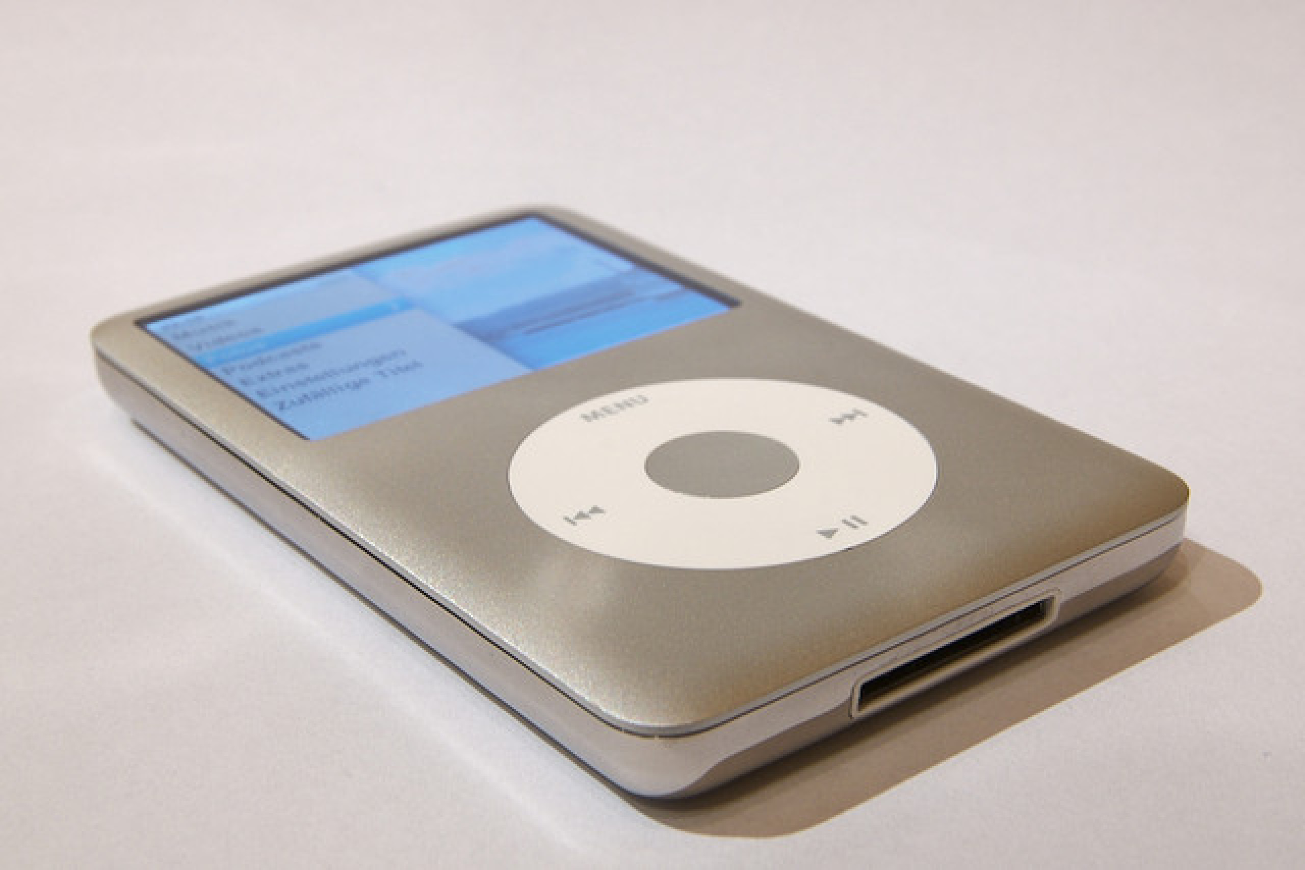 Ipod. IPOD Classic. IPOD 217b. IPOD фото. Apple Классик.