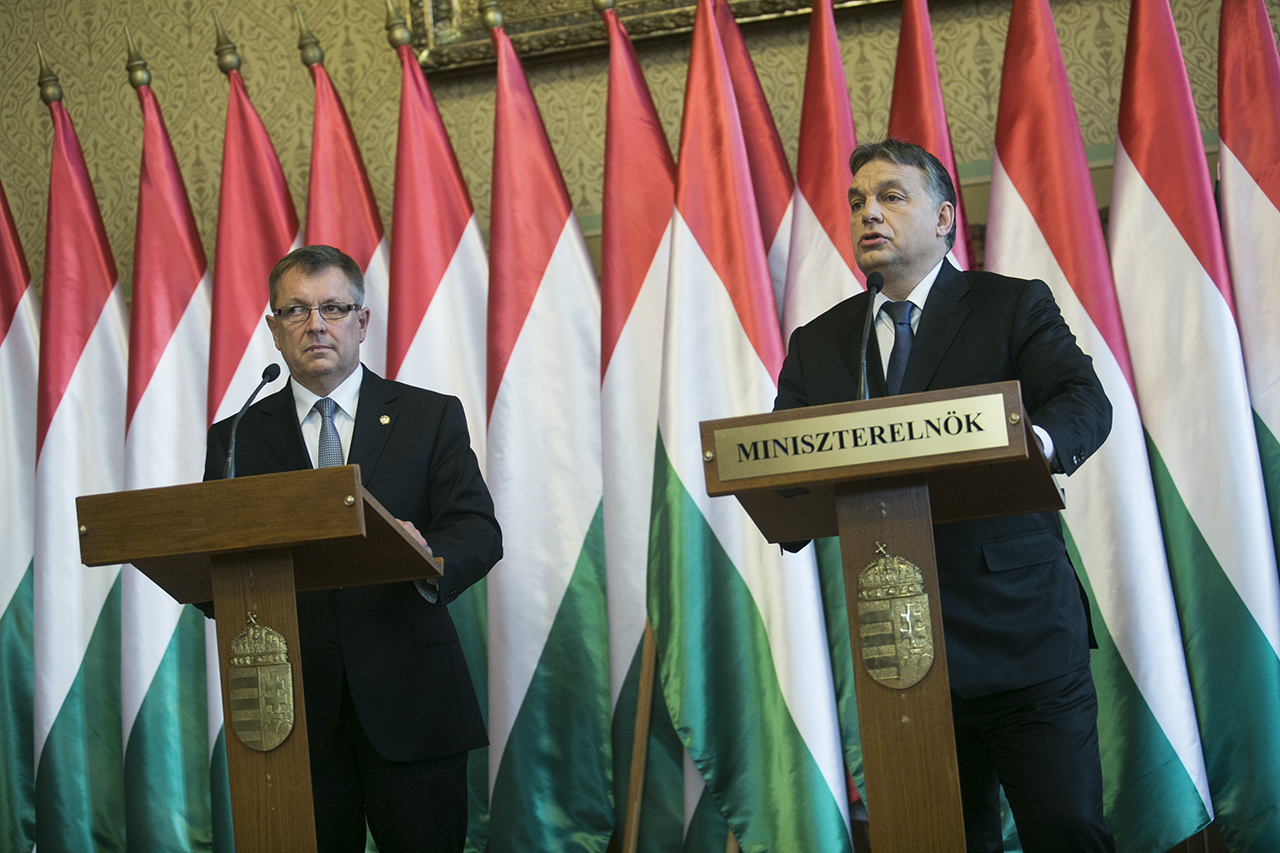 Bóvliban marad Magyarország az S&P-nél