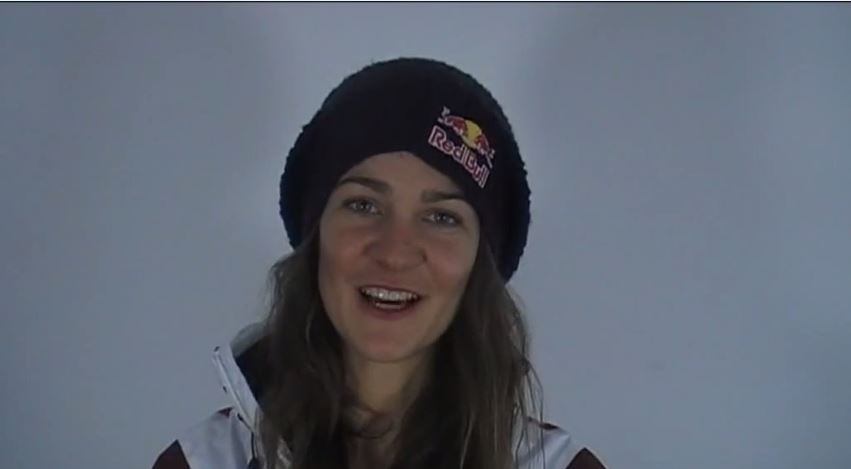 A valóban klasszis snowboardosunk szerint Magyarországot hozta kellemetlen helyzetbe a félcsőben csúszkáló Elizabeth Swaney