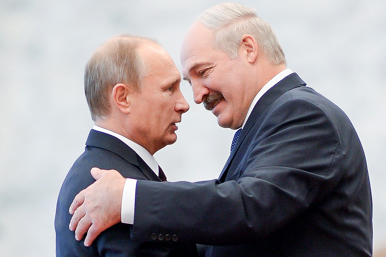 Lukasenka szerint Moszkva hazudozik, de nem lehet pótolni a szövetségét