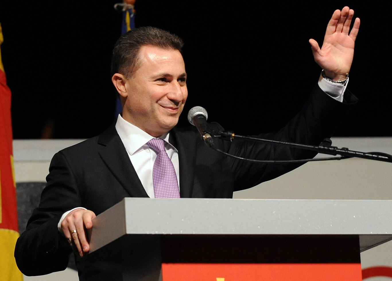 Tavaly is milliókat fizetett valaki az elítélt volt macedón elnök, Gruevszki tanácsaiért