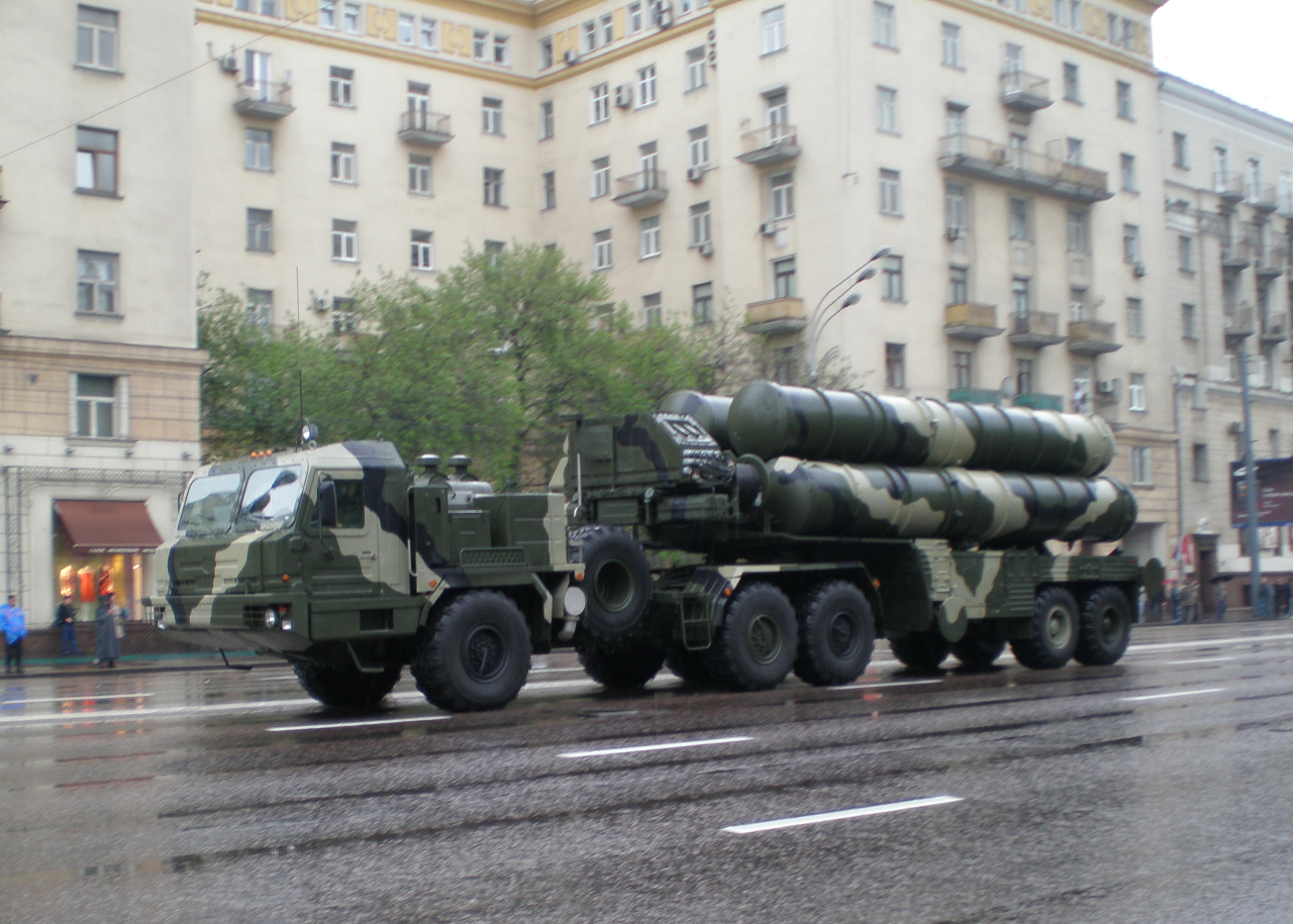 Oroszország légvédelmi rakétákat telepít a sarkkörre