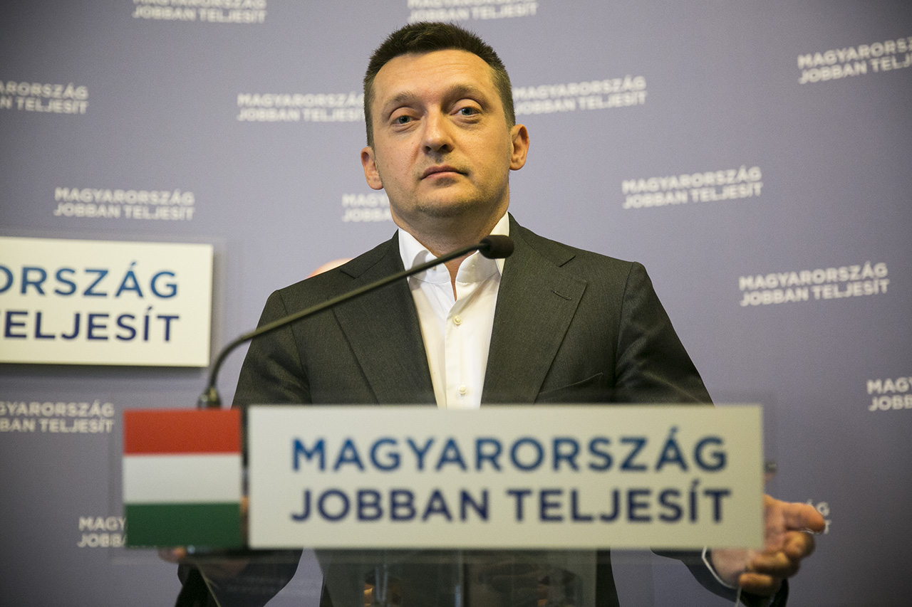 Egy mondat egy átlagos keddről Magyarországon