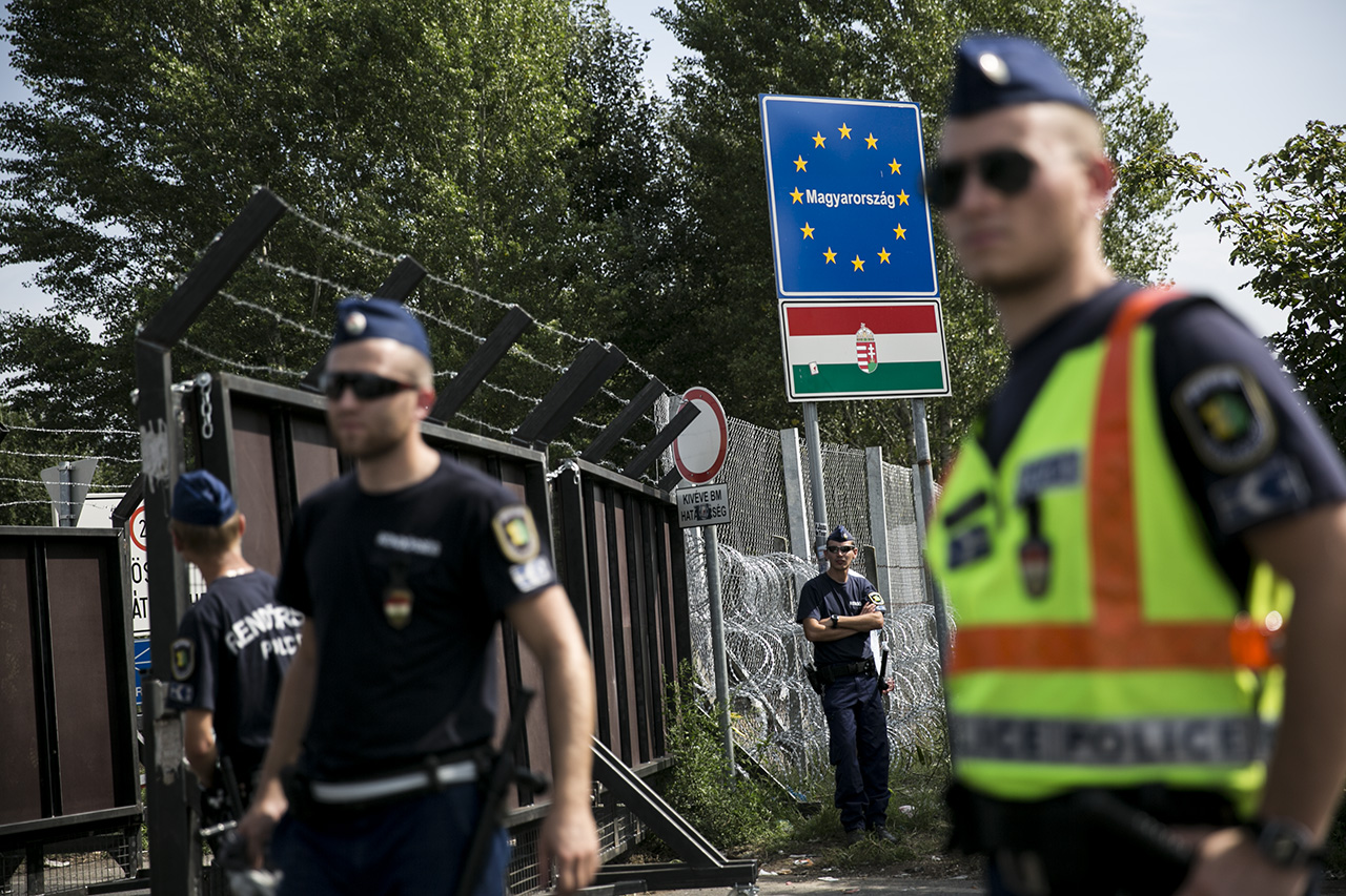 Hétszer annyi pénzt adott Brüsszel a határvédelemre, mint amennyit a kormány állít