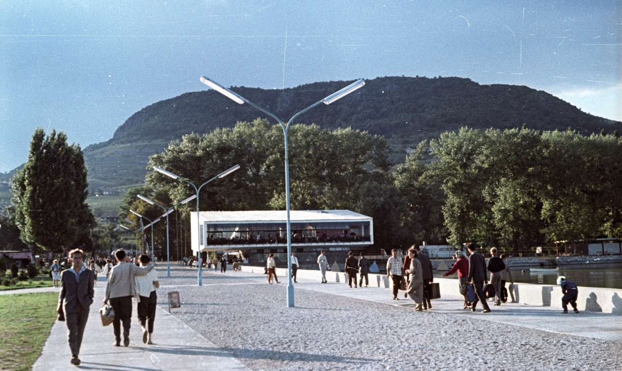 Balatoni modern. 1963