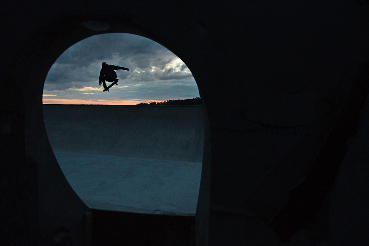 Ryan Decenzo performs a frontside ollie in the bowl at Red Bull's Last Resort just outside of Halifax, Canada on September 22, 2014 // Brian Caissie / Red Bull Comtemt Pool // P-20141209-00070 // Usage for editorial use only // Please go to www.redbullcontentpool.com for further information. //