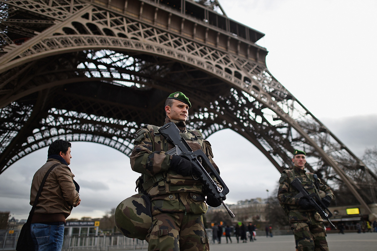 9 évre ítélték egy merényleteket tervező neonáci terrorcsoport vezetőjét Párizsban