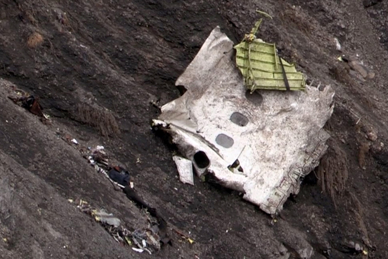 Milliónyi darabra szakadt szét Germanwings szerencsétlenül járt gépe