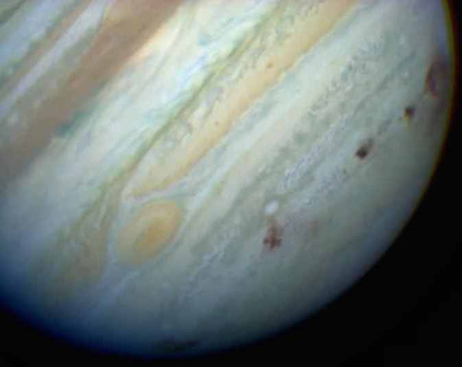 Húsz éve csapódott a Jupiterbe a Shoemaker-Levy 9 üstökös