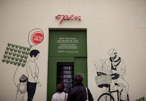 Bécs már megint jobb hely - megnyílt az első kenyérautomata