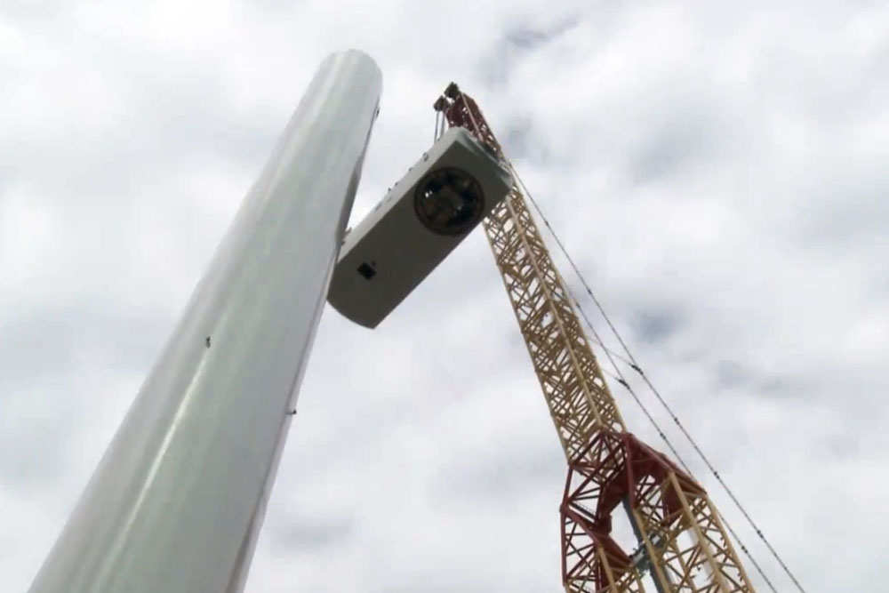 Egy 110 méter magas szélerőmű építésének ez a legérdekesebb mozzanata