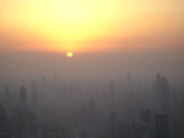 Naponta négyezer embert öl meg a szennyezett levegő Kínában