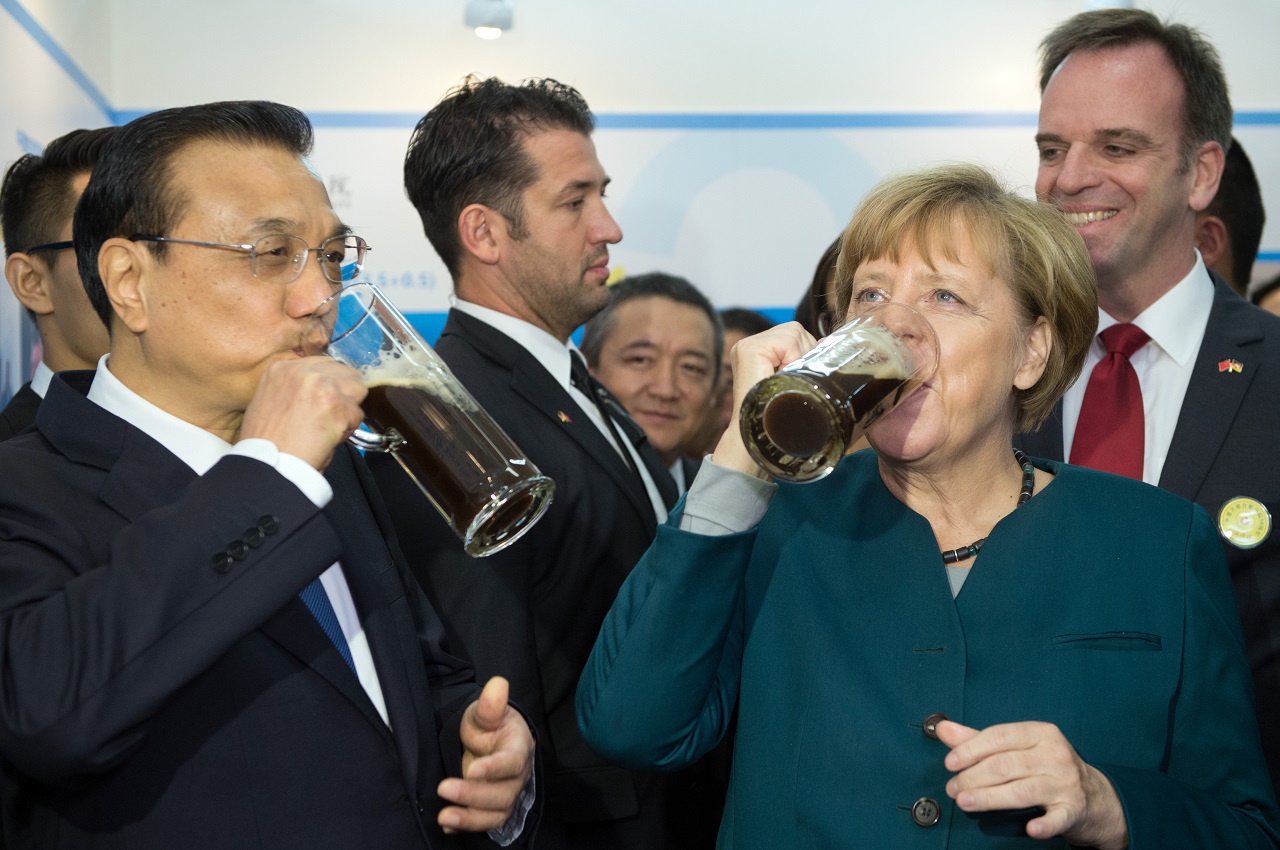 A bajorok belengették Merkel megbuktatását