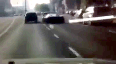 Itt a videó a Váci úton összetört Ferrari karamboljáról