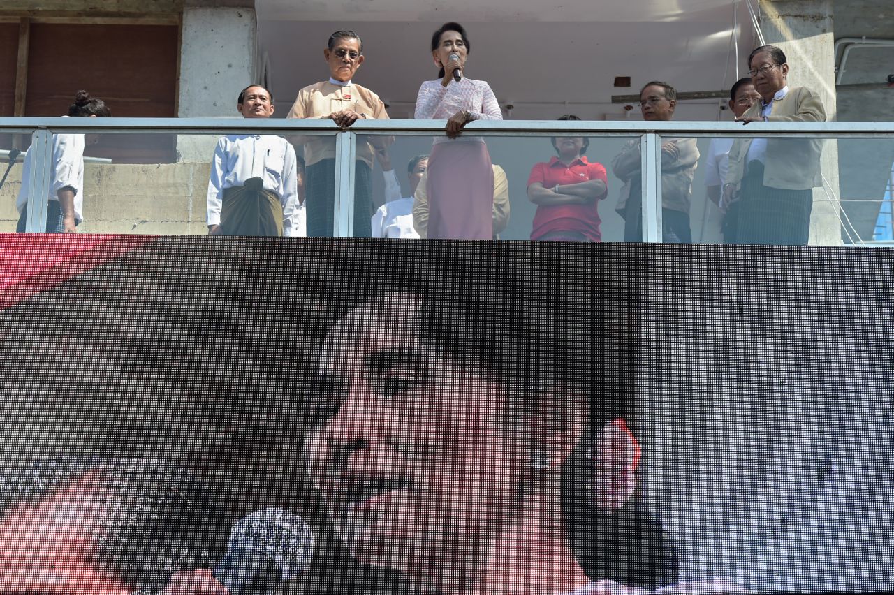 Nagy győzelmet arathatott a demokratikus ellenzék Mianmarban