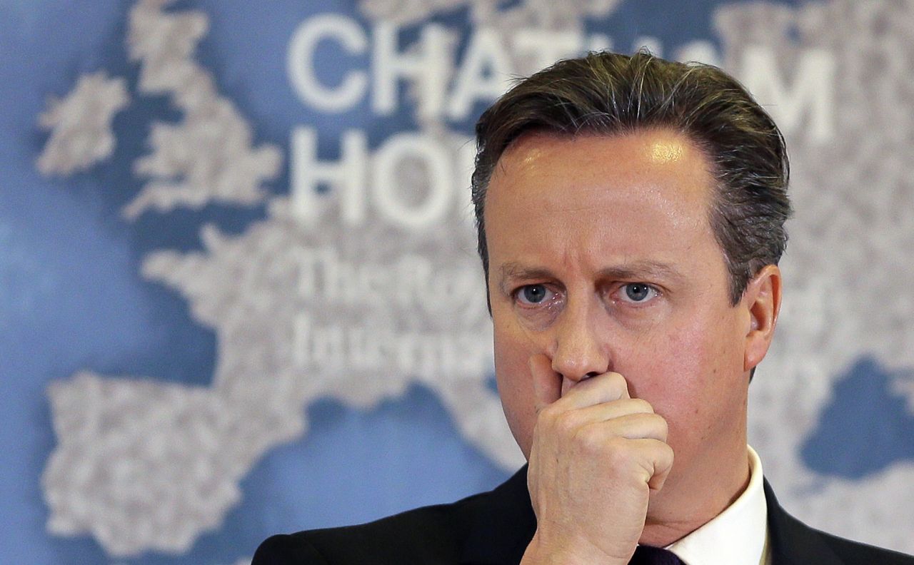 David Cameron beismerte, hogy ő is benne volt apja offshore-bizniszében