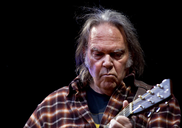 Nem fog a rockandroll meghalni soha: Neil Young hetven éves