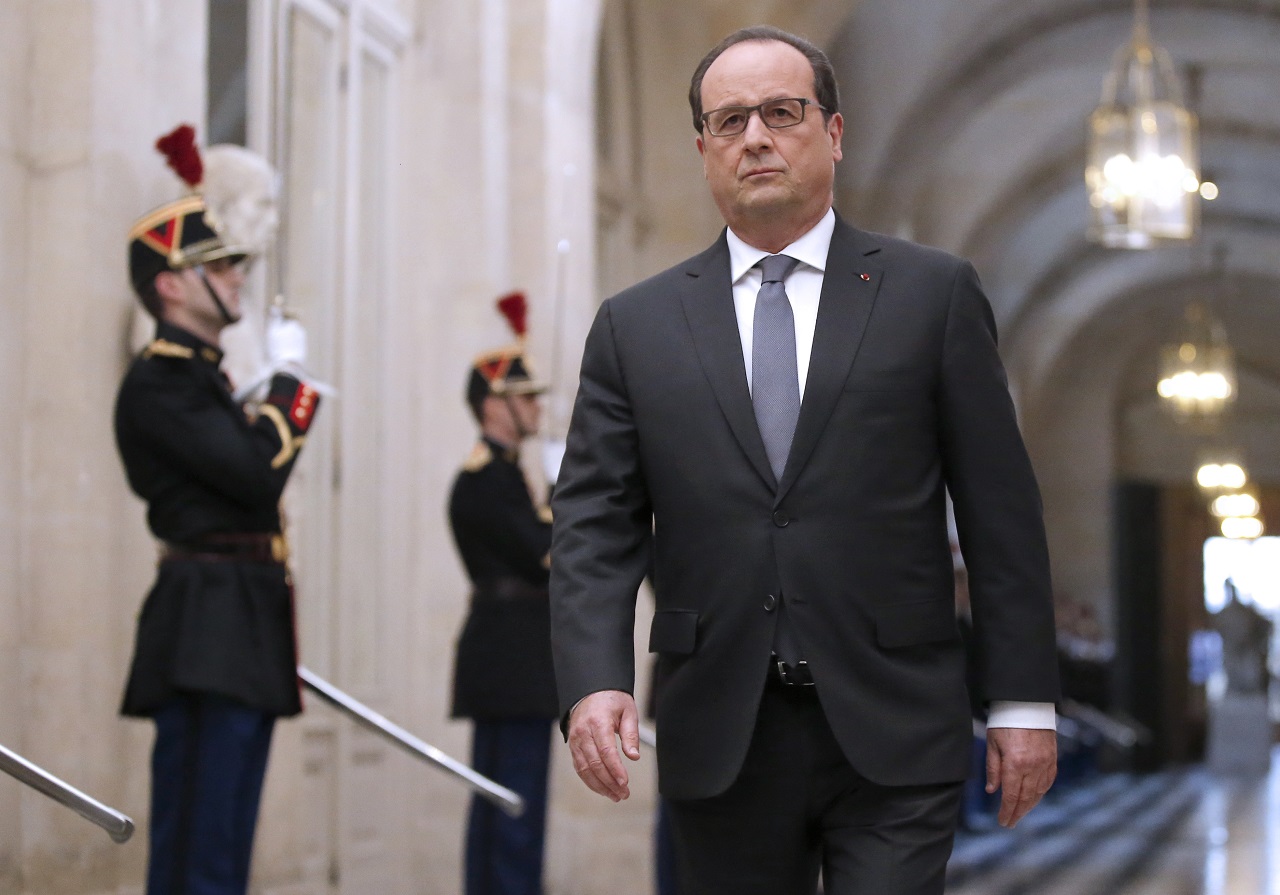 Franciaországban elbukott a terrorellenes alkotmánymódosítás