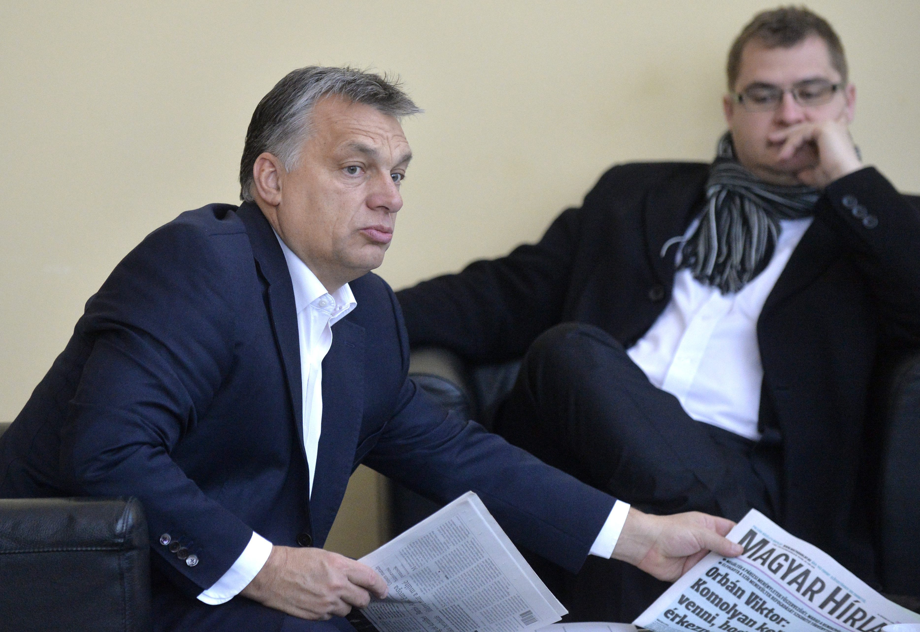 Orbán közvetlen titkára szólt vissza a miniszterelnököt ribancpofának nevező ukrán polgármesternek