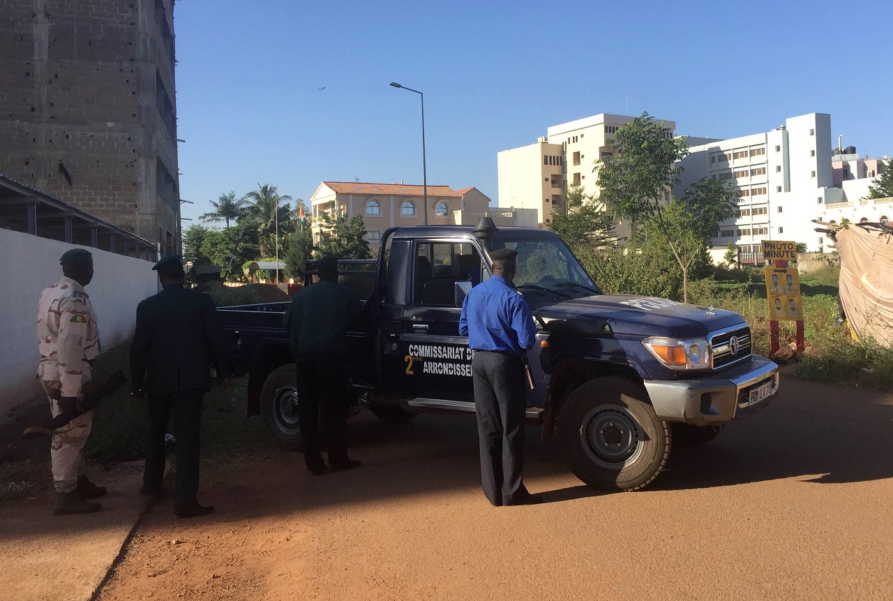 Dzsihádisták 170 túszt ejtettek egy bamakói szállodában