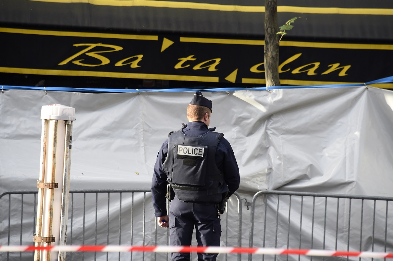 Megkezdődött a 2015-ös párizsi terrortámadások vádlottjainak pere