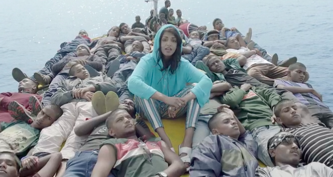 Menekültekkel hajózik új klipjében M.I.A.
