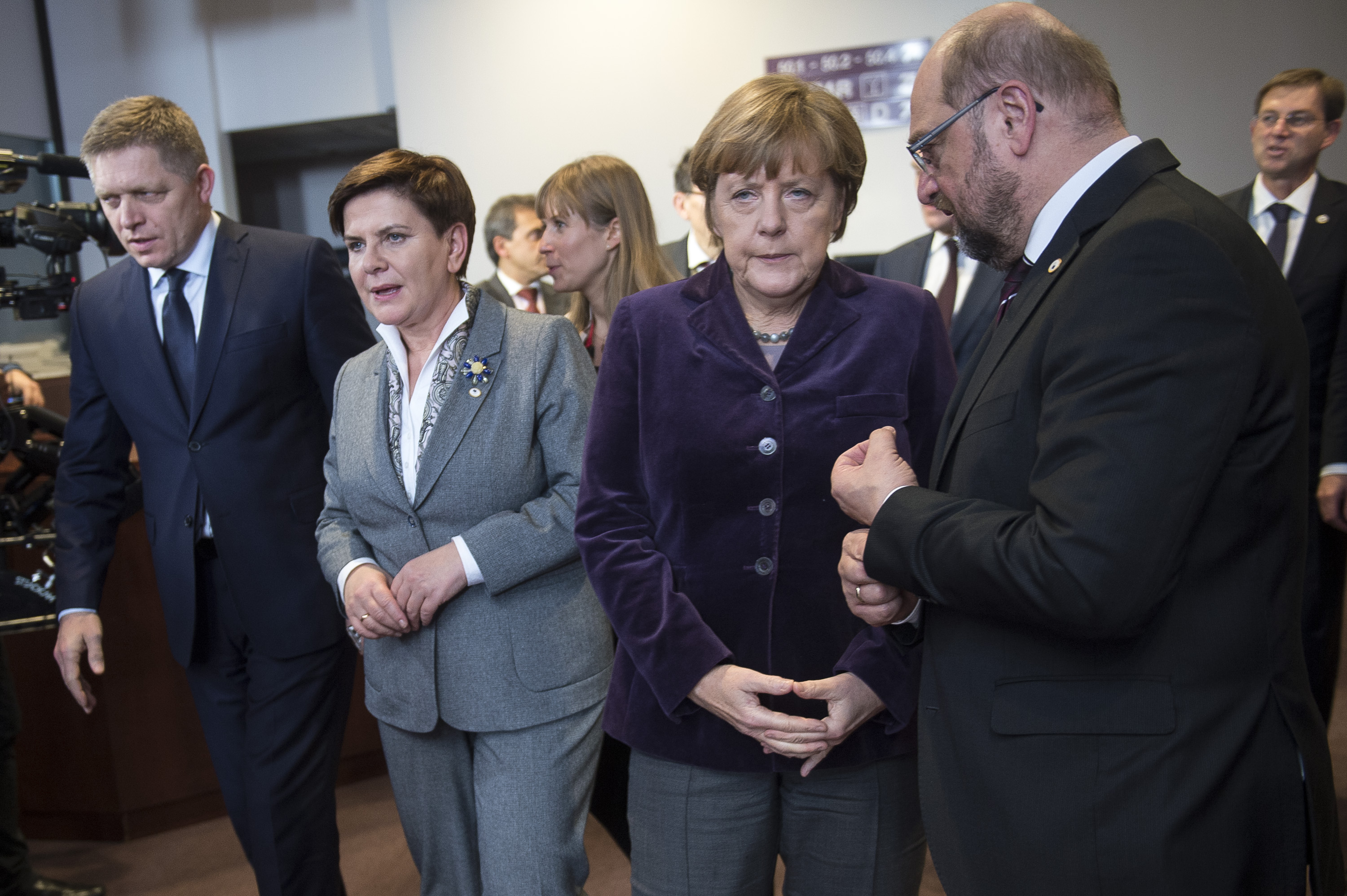 A németek szerint az új lengyel kormány a legrosszabb rémálmaikat váltja valóra