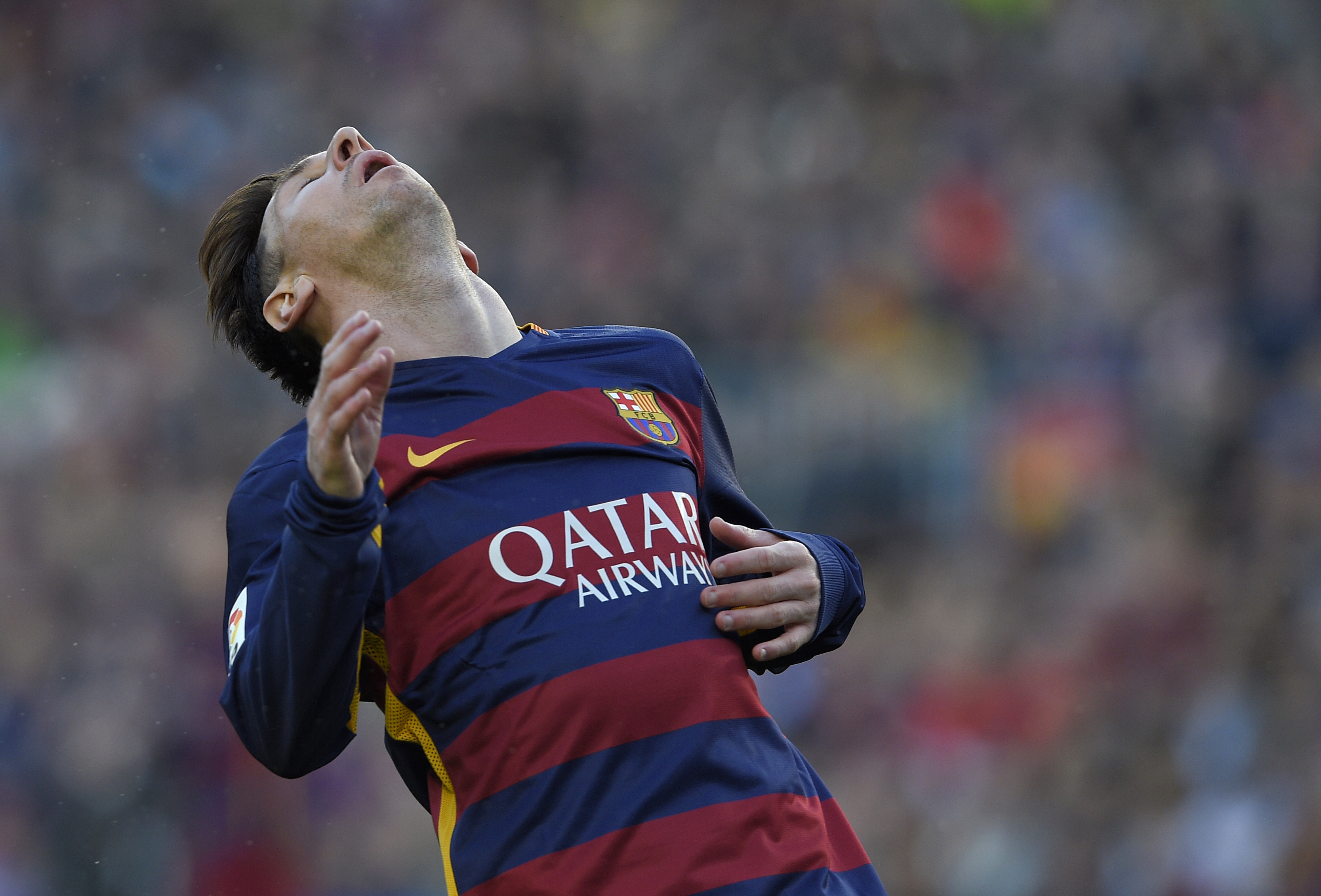 Messi visszaütött a River-szurkolónak, aki leköpte Tokióban