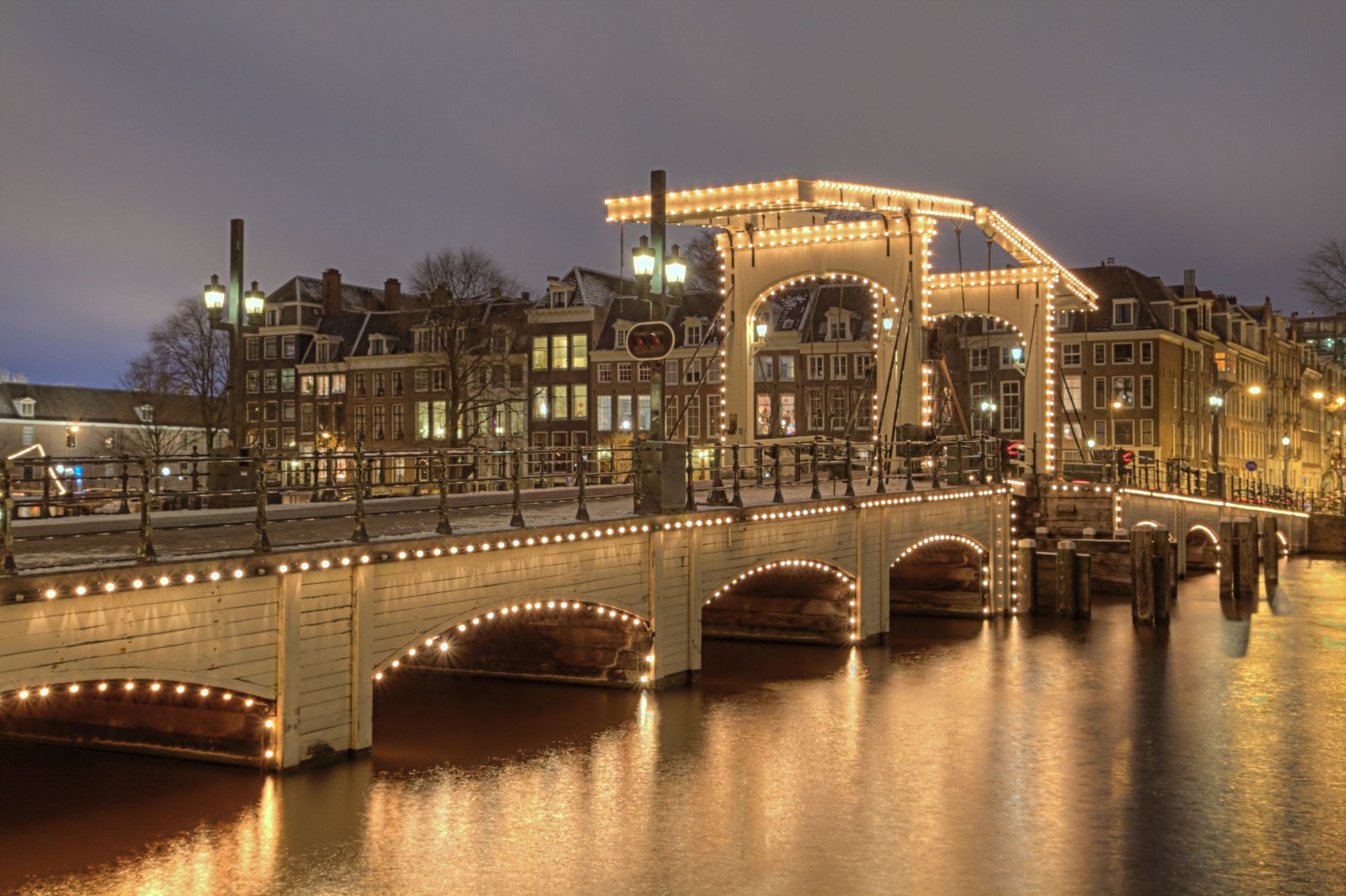 Amszterdamban külön éjszakai polgármester tesz azért, hogy még élhetőbb legyen a város