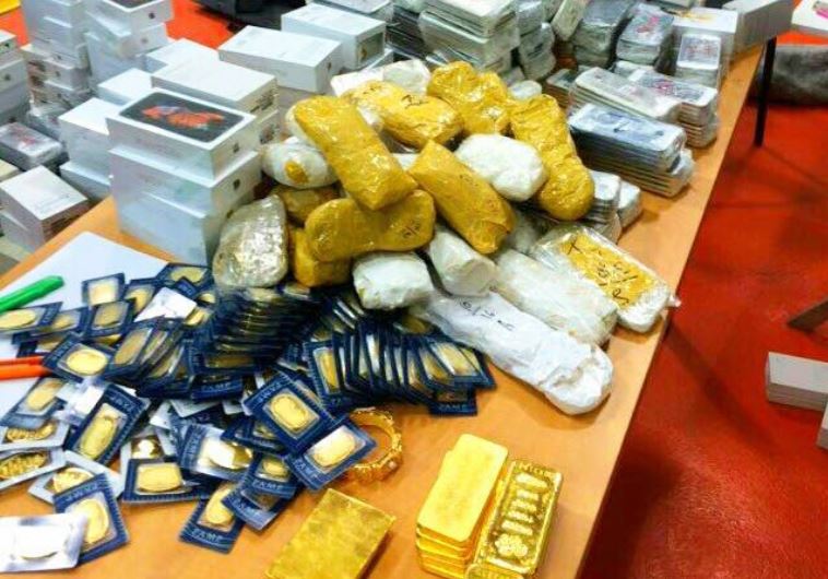 Egy EU-s diplomata aranyrudakat, ékszert, okostelefonokat és több kiló szteroidot próbált Jordániából Izraelbe csempészni