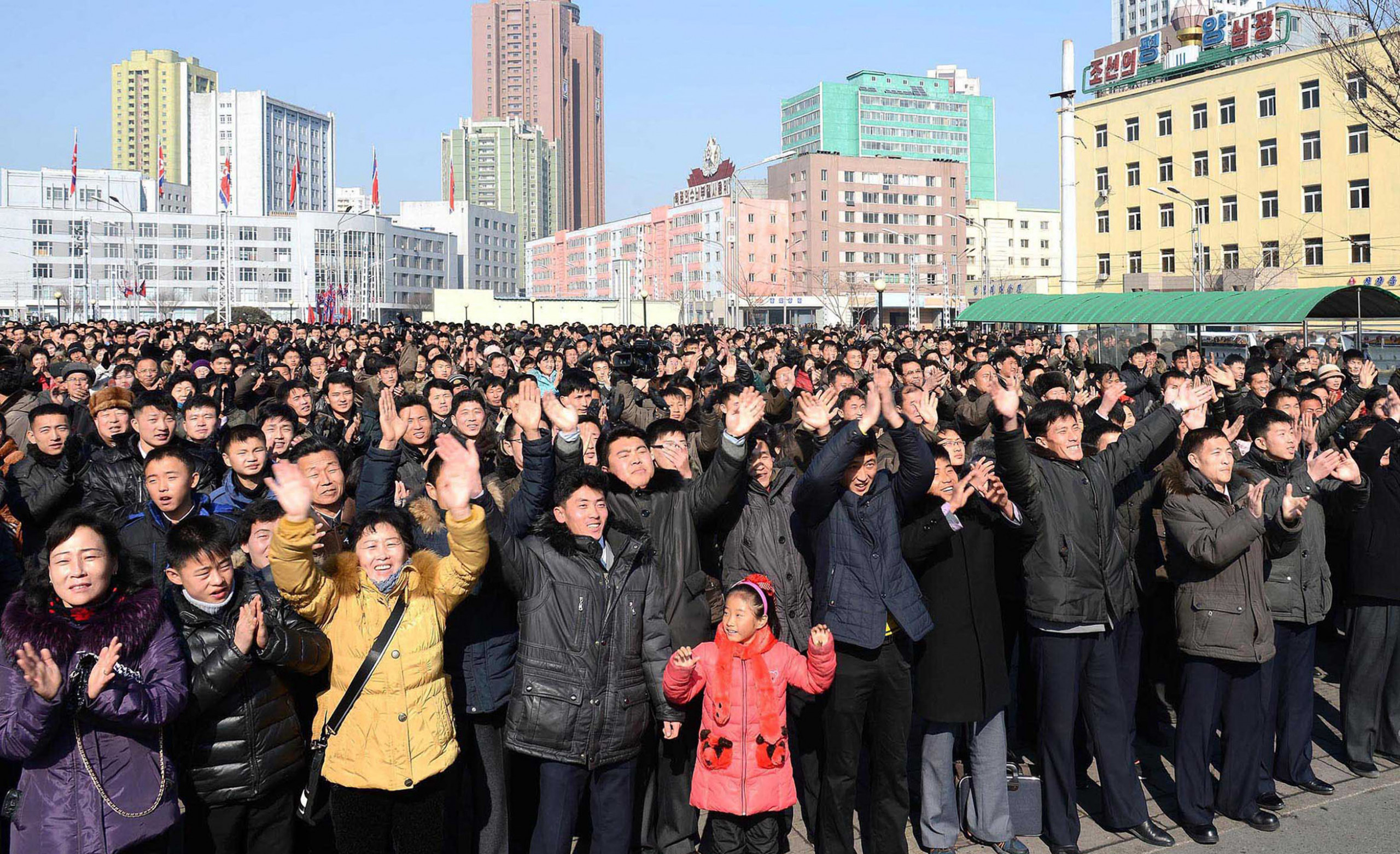 Население северной кореи на 2023 численность населения. Население Северной Кореи 2023. Пхеньян квартал профессоров. Северная Корея реальная жизнь 2023. КНДР население 2022.