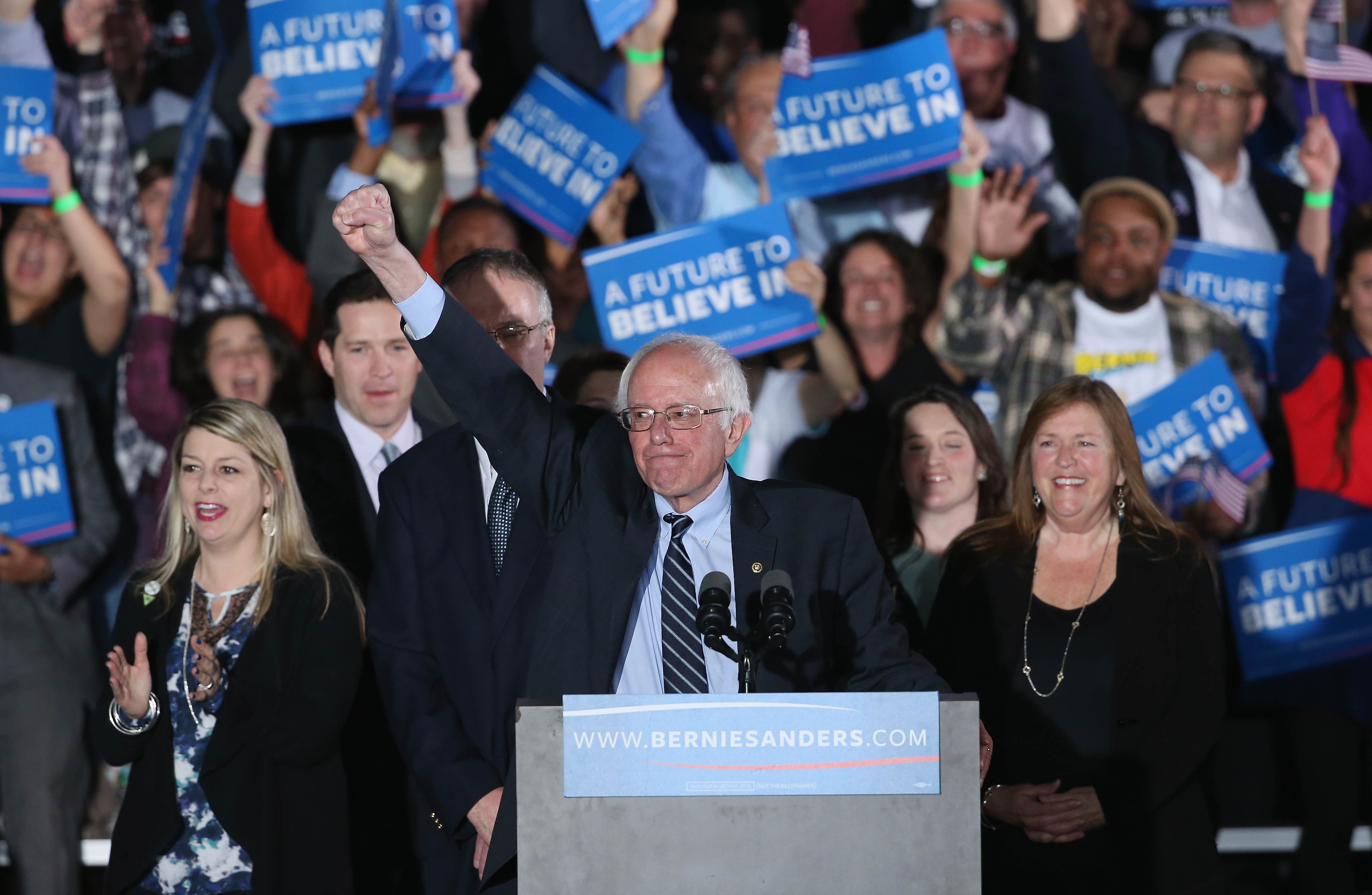 Bernie Sanders és Donald Trump nagyot nyertek New Hampshire-ben
