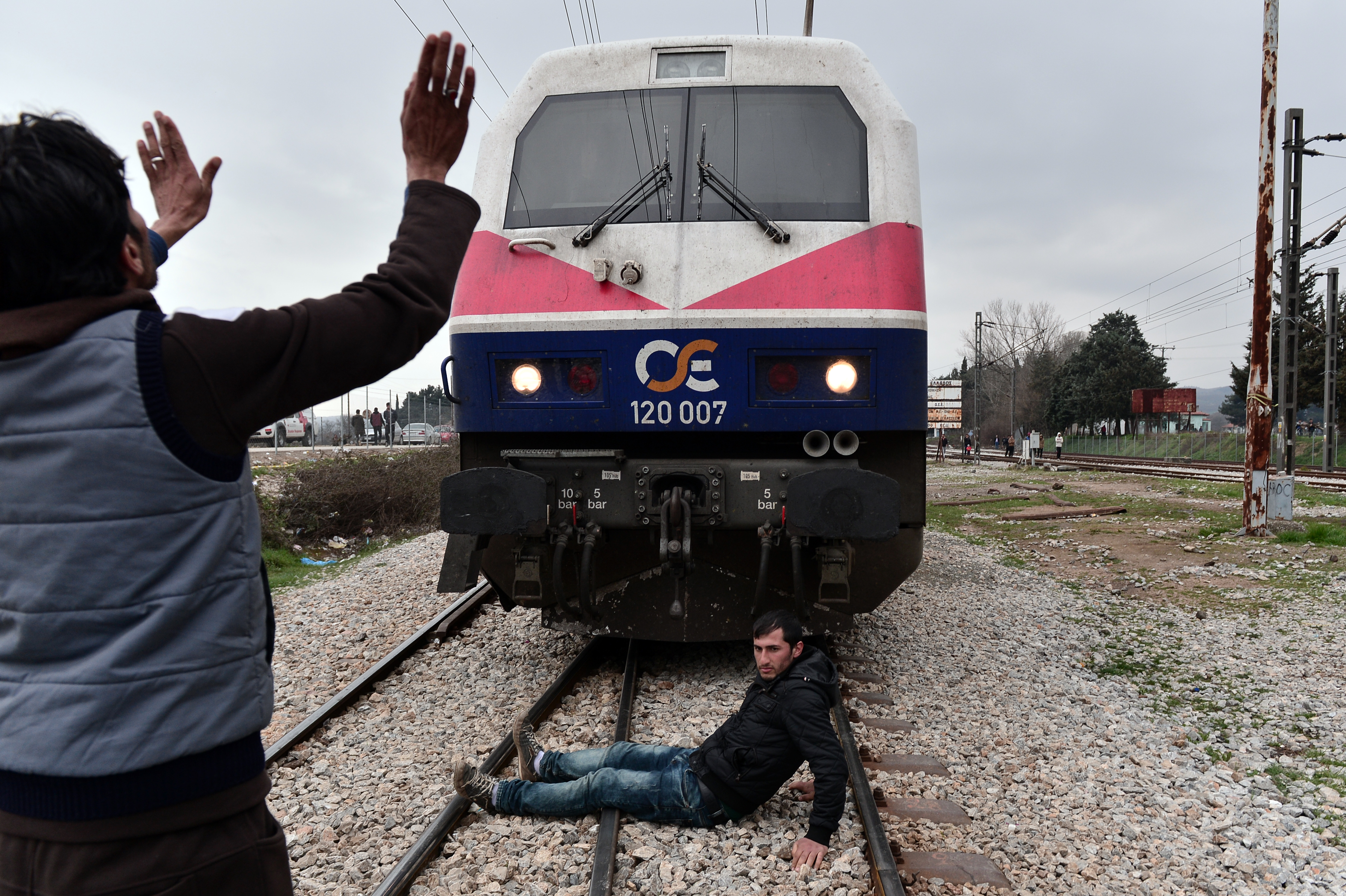 Görögország nem tudja kezelni a menekültek tömegét