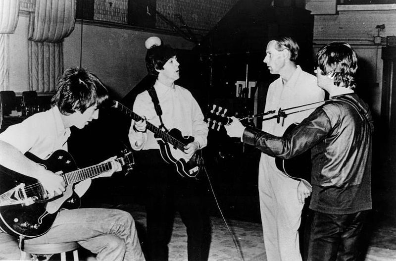 Meghalt George Martin, a Beatles producere