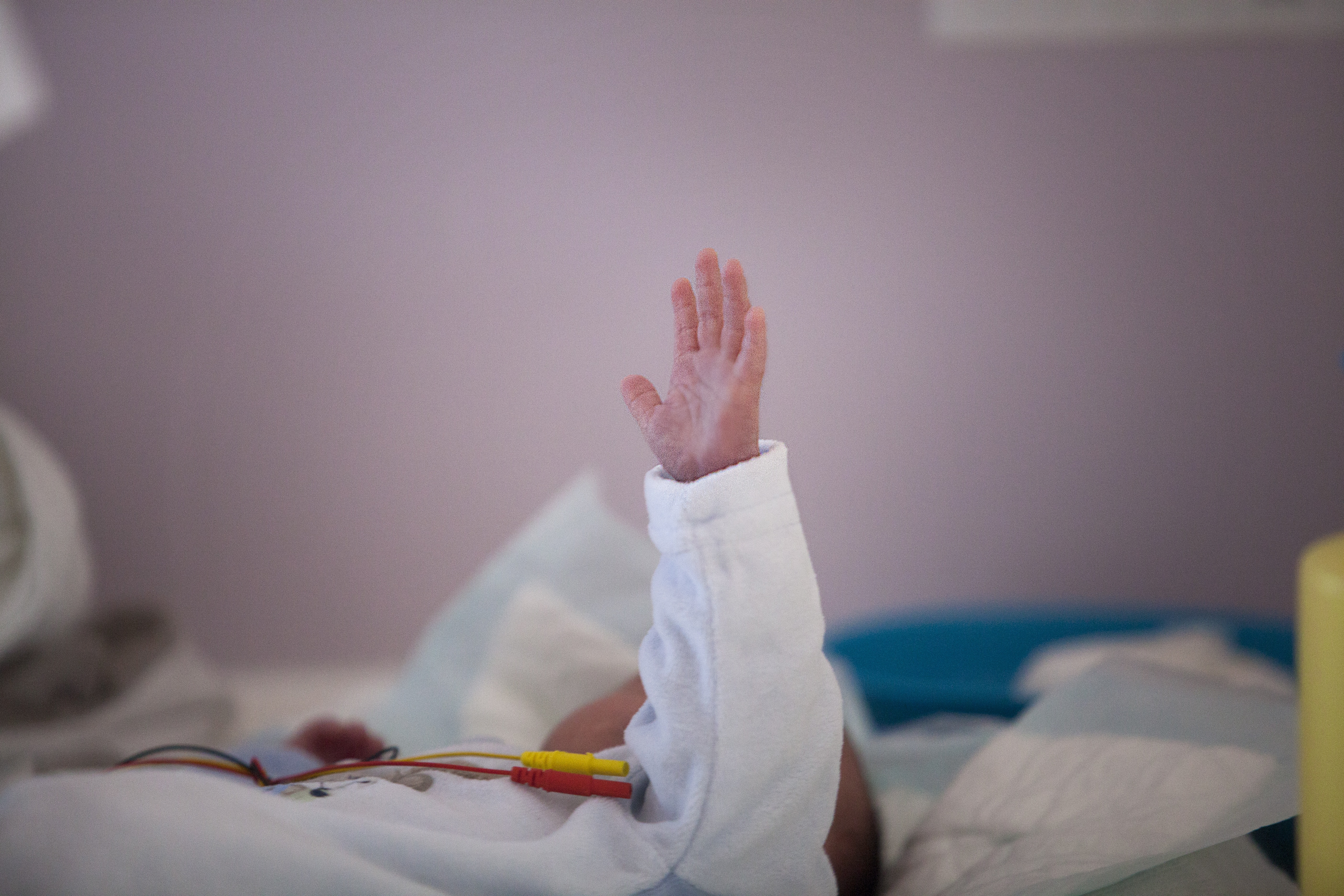 Csecsemőt hagytak a szülei a Győr-Moson-Sopron megyei kórházban, mert kiderült, hogy szívbeteg