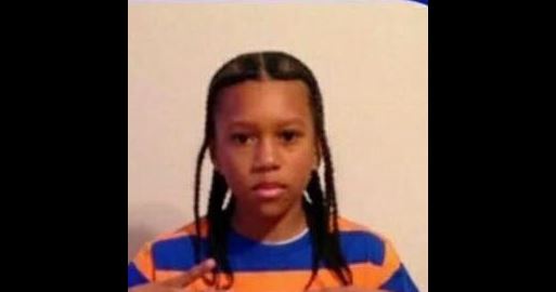 Lelőtték a 12 éves fiút, miután meggyilkolt 15 éves unokatestvérét búcsúztatta