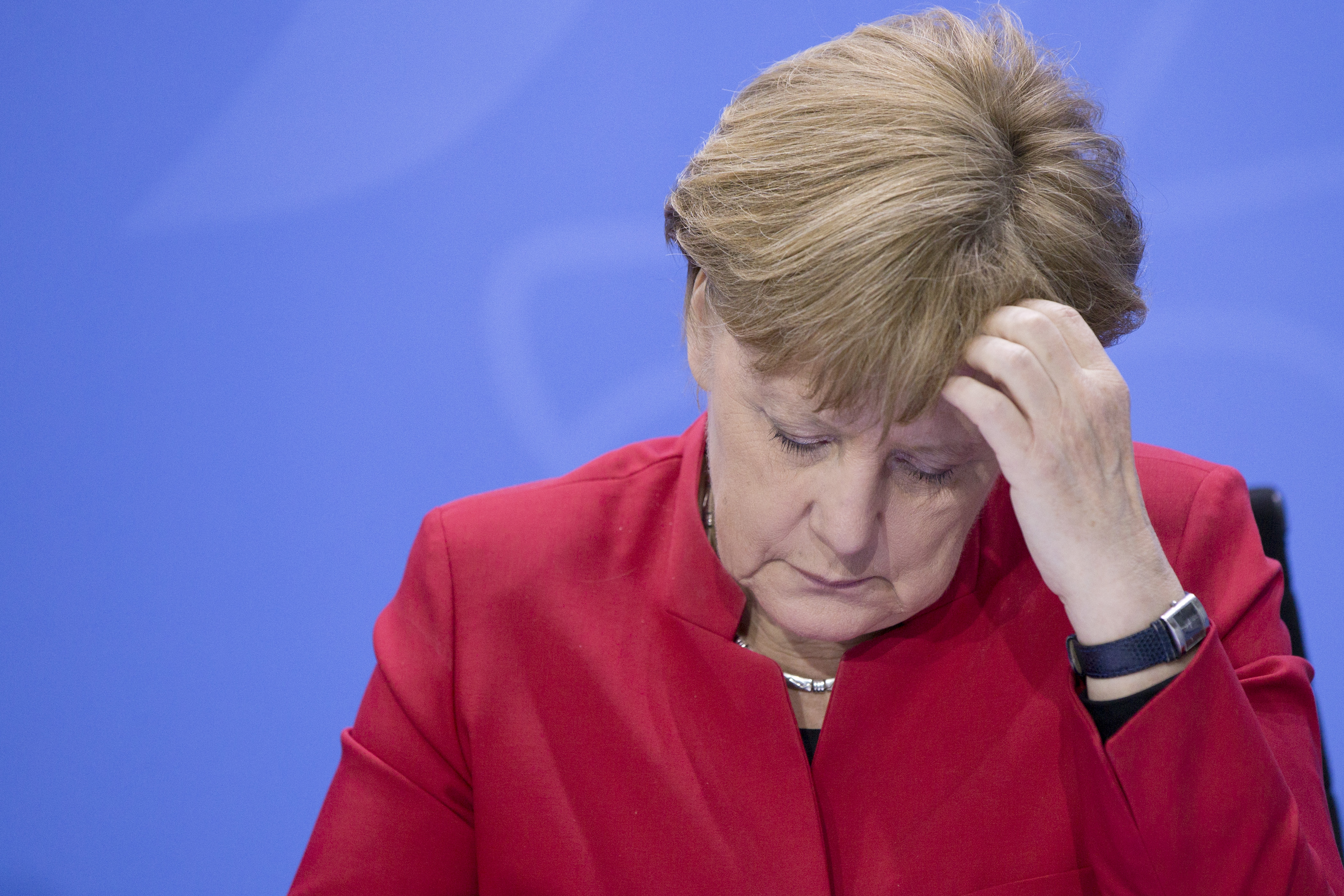 Merkel Törökországba utazott meggyőzni a kormányt, hogy vegyék komolyan az EU feltételeit