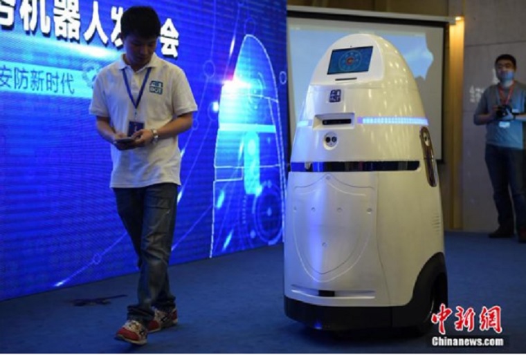 Ez itt a kínai Robotzsaru