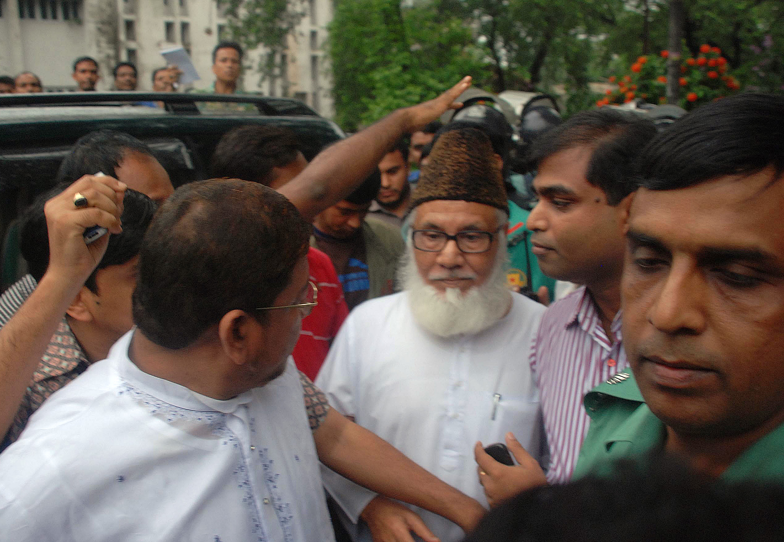 Bangladesben kivégezték a legfőbb iszlamista vezetőt