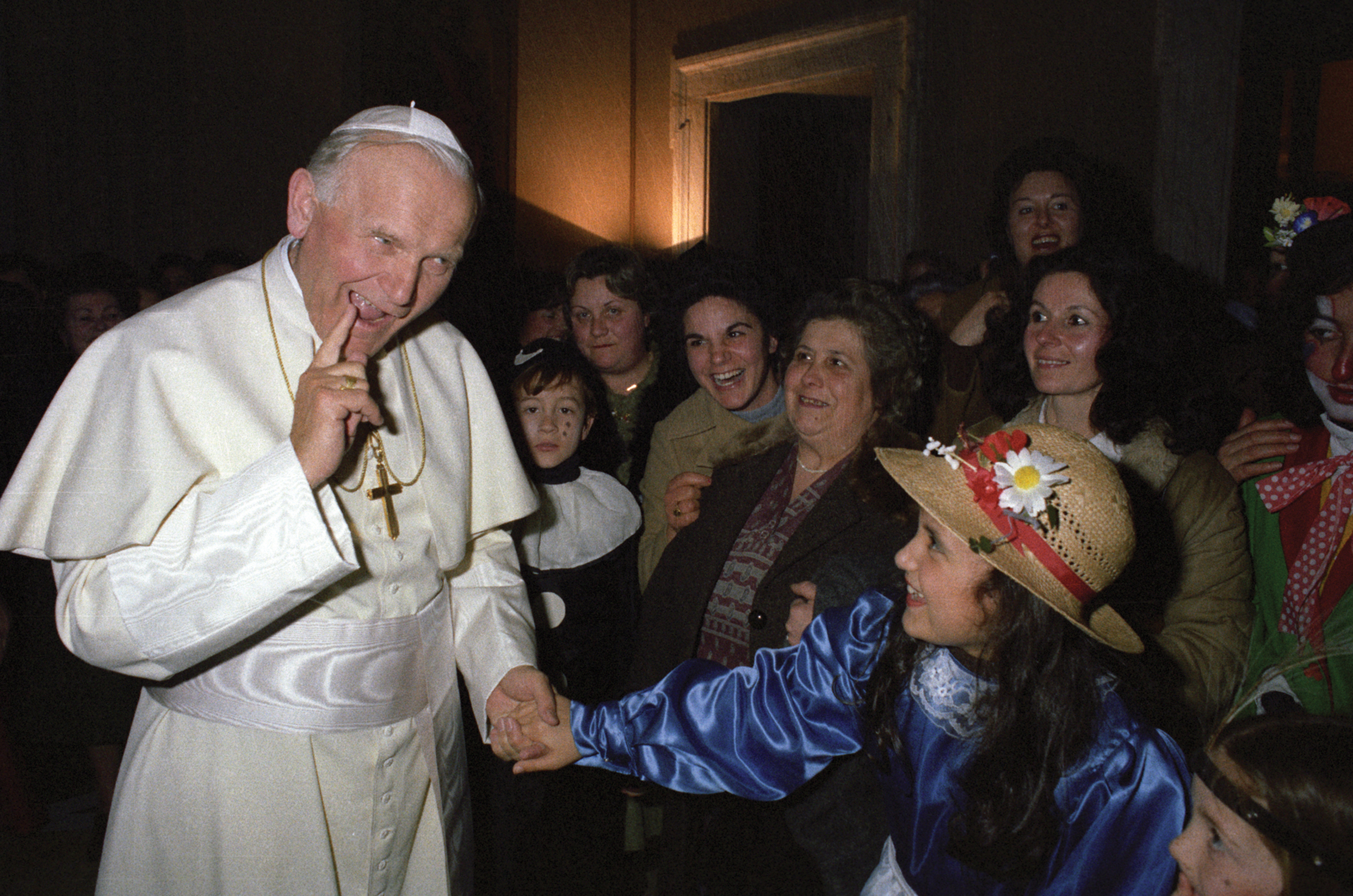 Lenyúlták II. János Pál pápa vérét a kölni dómból