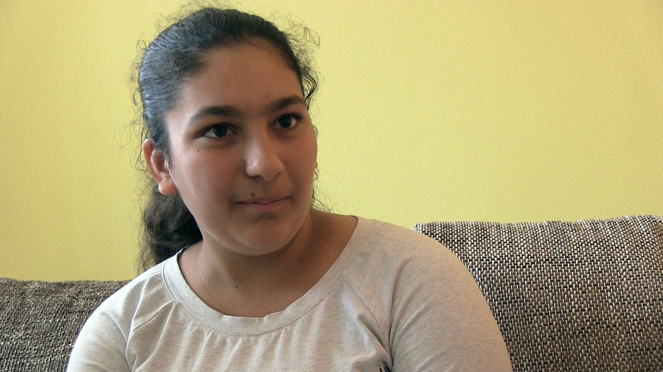 Cigány lány nyerte a Kárpát-medencei helyesírási versenyt