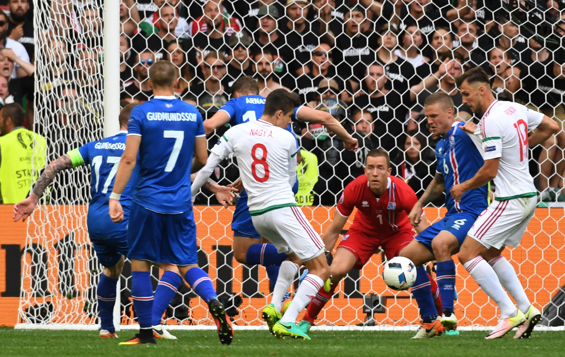 Egy lépéssel közelebb a továbbjutáshoz: Izland–Magyarország 1-1!!!