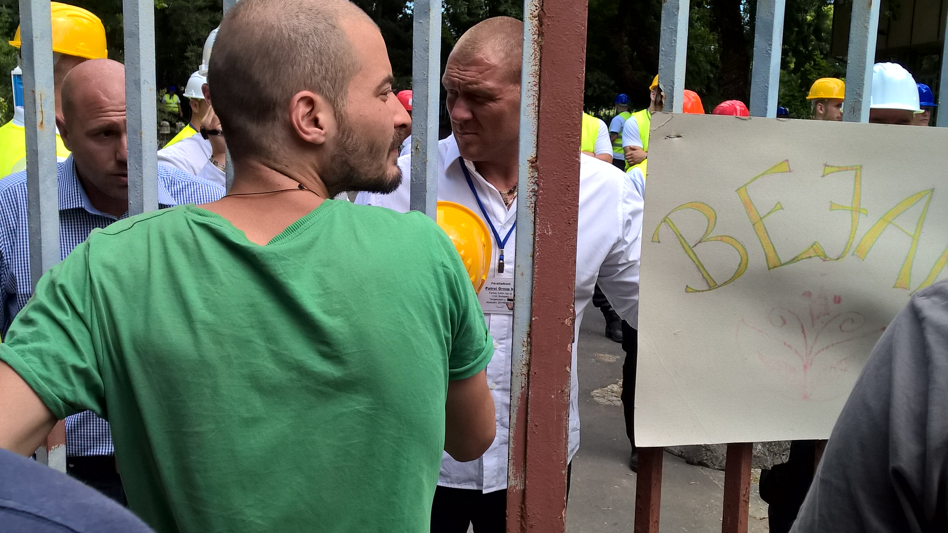 Letartóztatták Mikó Istvánt, aki benne volt a Borkai-ügyben, tavaly pedig zsoldoscsapattal akarta elfoglalni a Dunaferr-gyárat