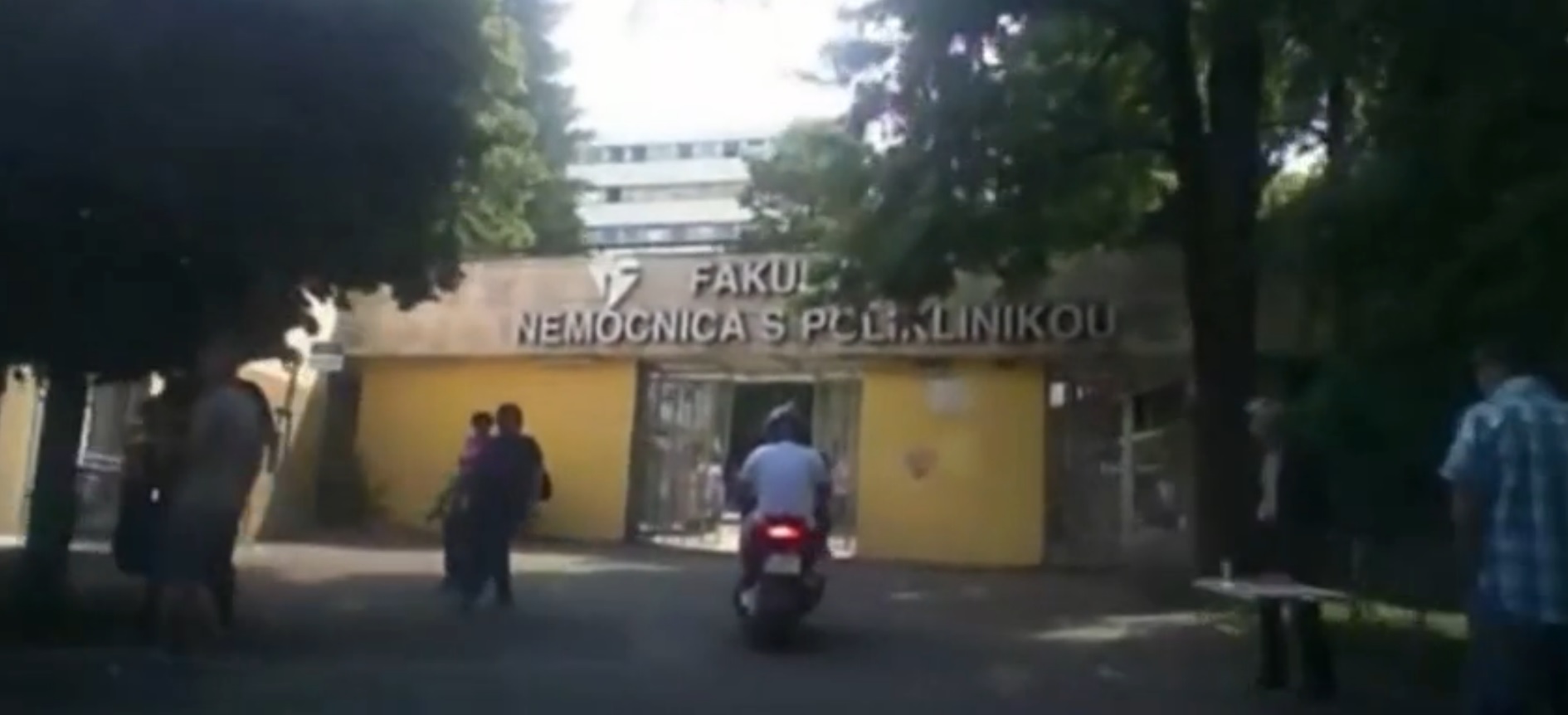 Kilométereken át szívatta a rendőröket egy szlovák motoros