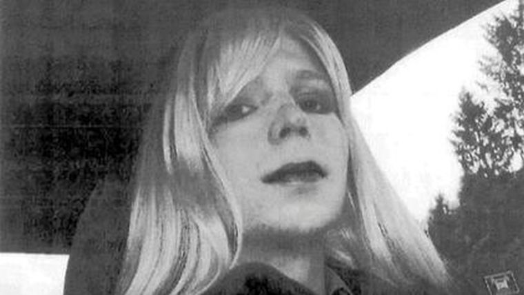 Chelsea Manninget 7 nap magánzárkára ítélték, mert öngyilkosságot kísérelt meg
