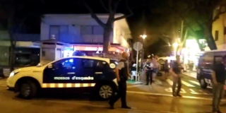 Flashmobot hittek terrortámadásnak egy spanyol üdülőhelyen