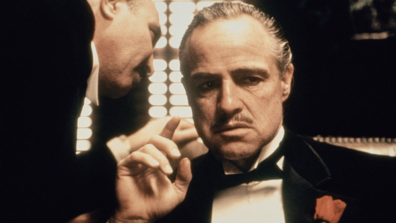 Feloszlatták Corleone önkormányzatát, mert teljesen bekebelezte a maffia